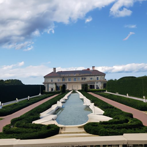 Exploring the Largest Private Residence in the World